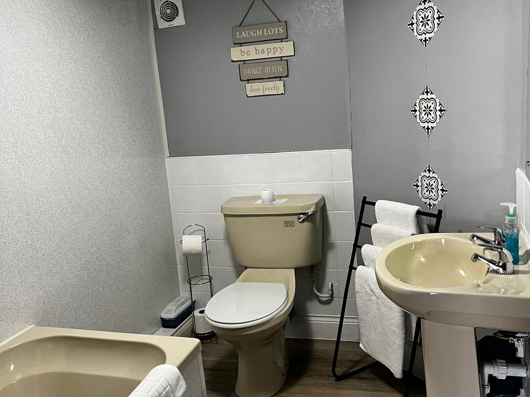 Black Bull Hotel主图