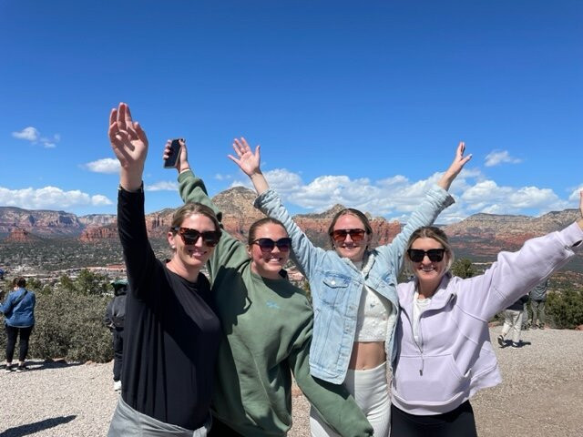 Diamond Deluxe Custom Tours & Transportation