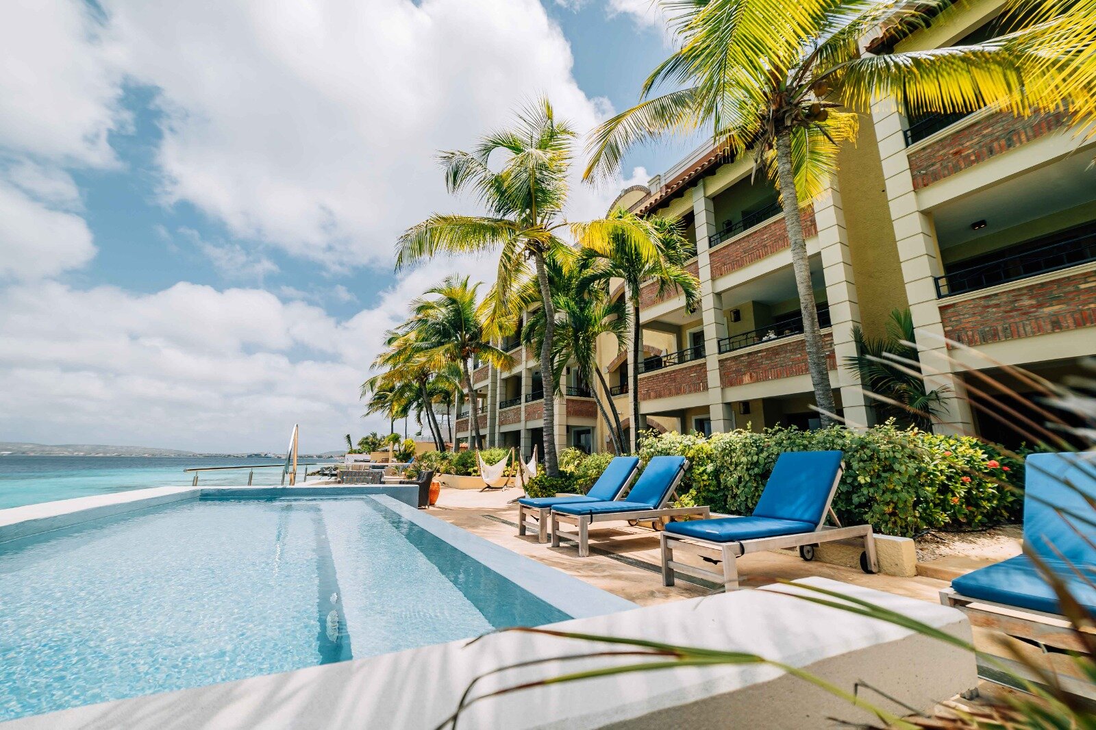 The Bellafonte - Luxury Oceanfront Hotel-浴室