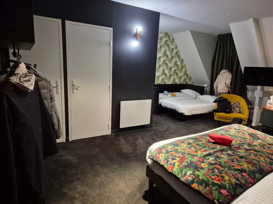 Hotel Lodge La Valette主图