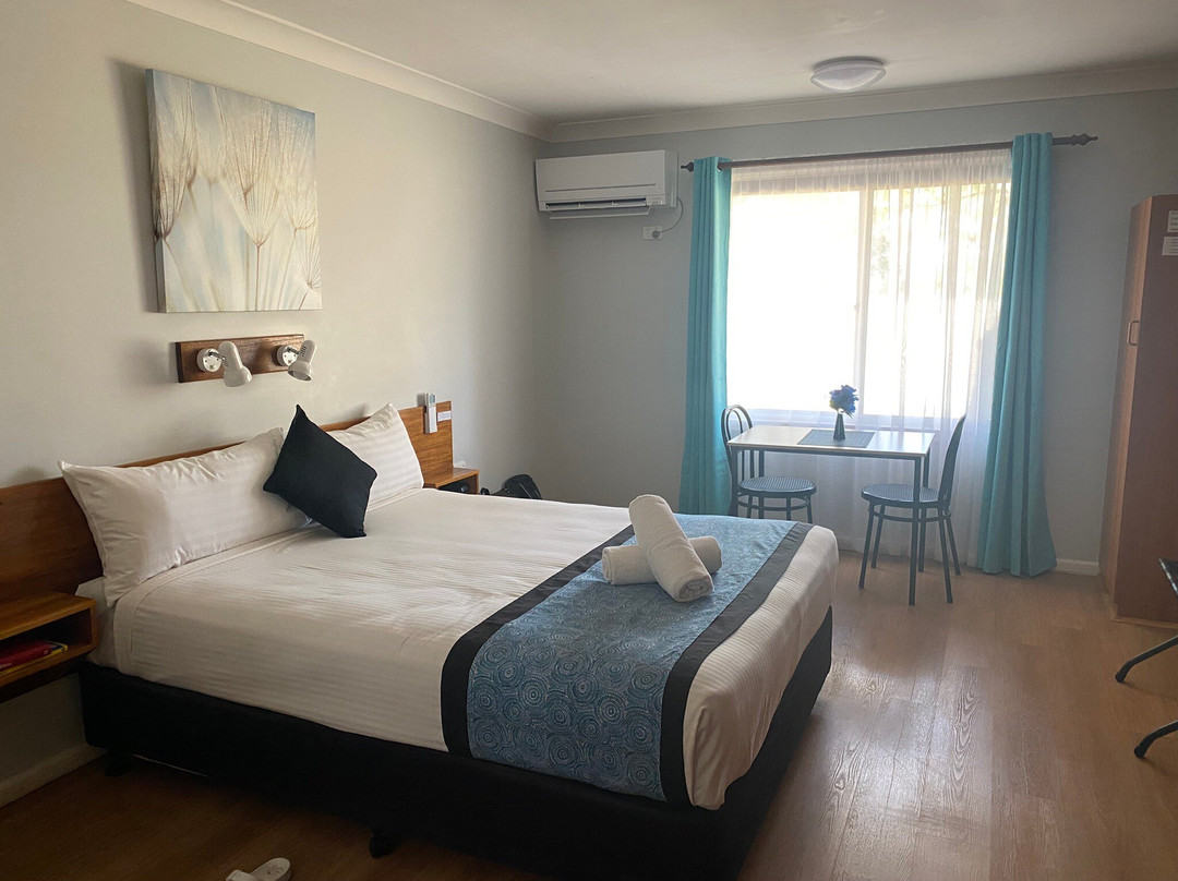 Castlereagh Motor Inn主图