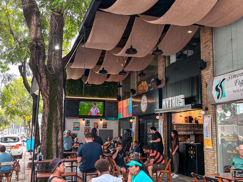 Mythos Cervejas Especiais