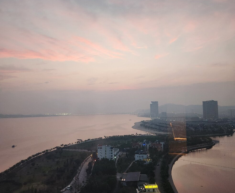 Radisson Blu Hotel, Ha Long Bay主图