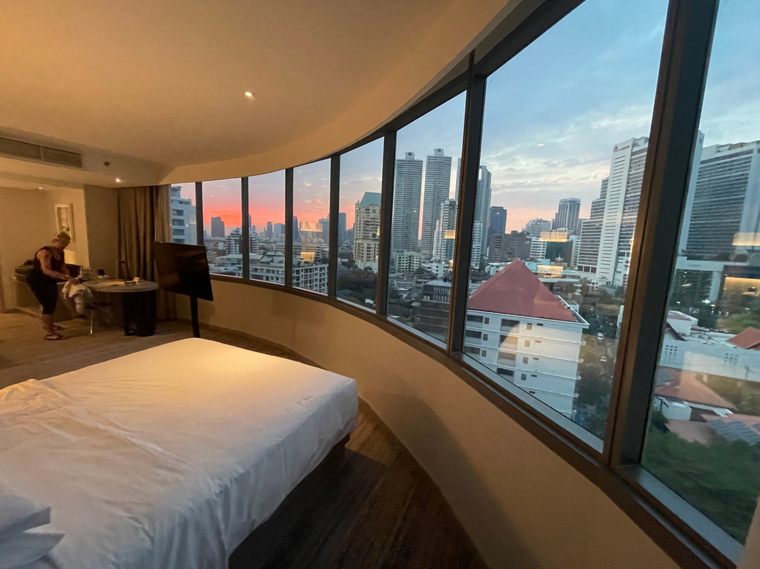 Hyatt Place Bangkok Sukhumvit 24主图