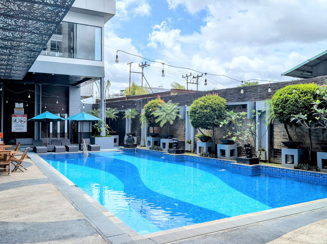 坤甸市中心美居酒店主图