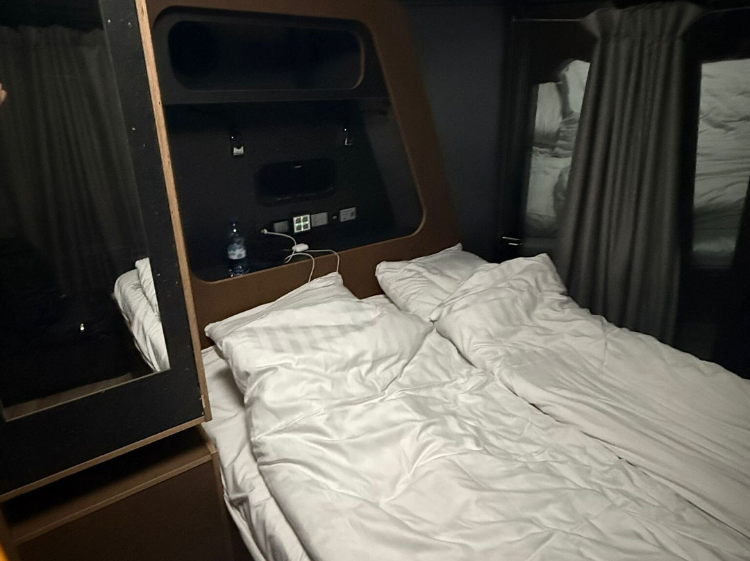 Skyfire Village Igloos主图