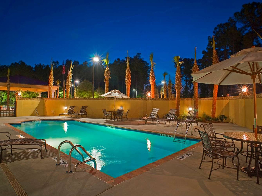 Hampton Inn & Suites North Charleston-University Blvd主图