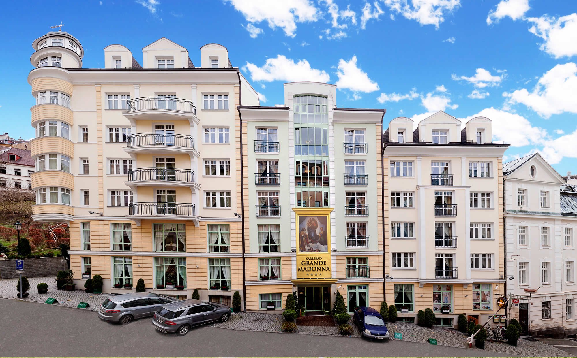 Karlsbad Grande Madonna Spa & Wellness Hotel-浴室