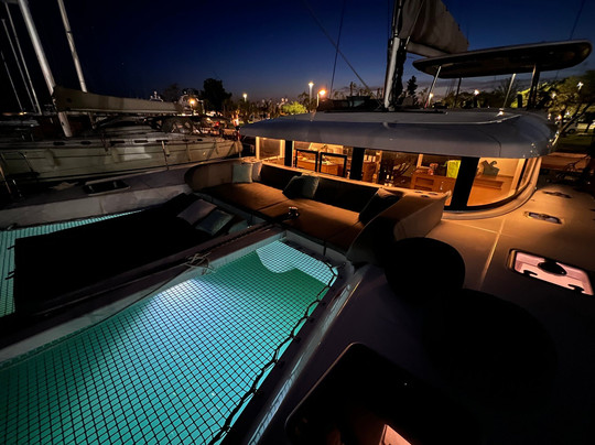 Catamaran Escapes-莱夫卡扎必去景点