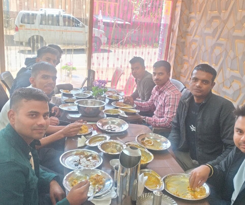 Dehli Dhaba Doodhpathri主图