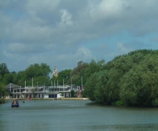 对角地宾馆主图