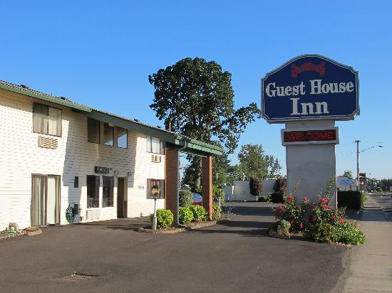 Guest House Inn主图