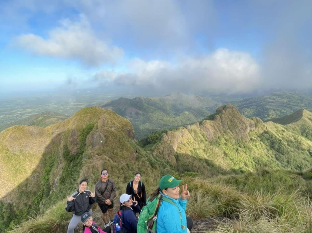 Mt. Batulao景点图片