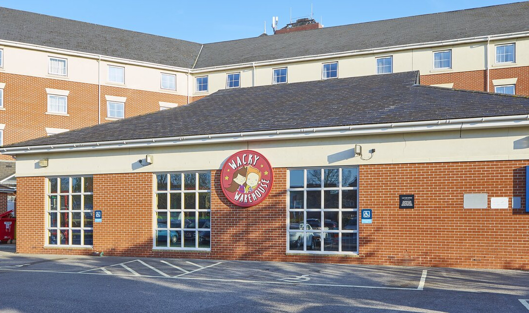 Sovereigns Wacky Warehouse-普兹茅斯必去景点