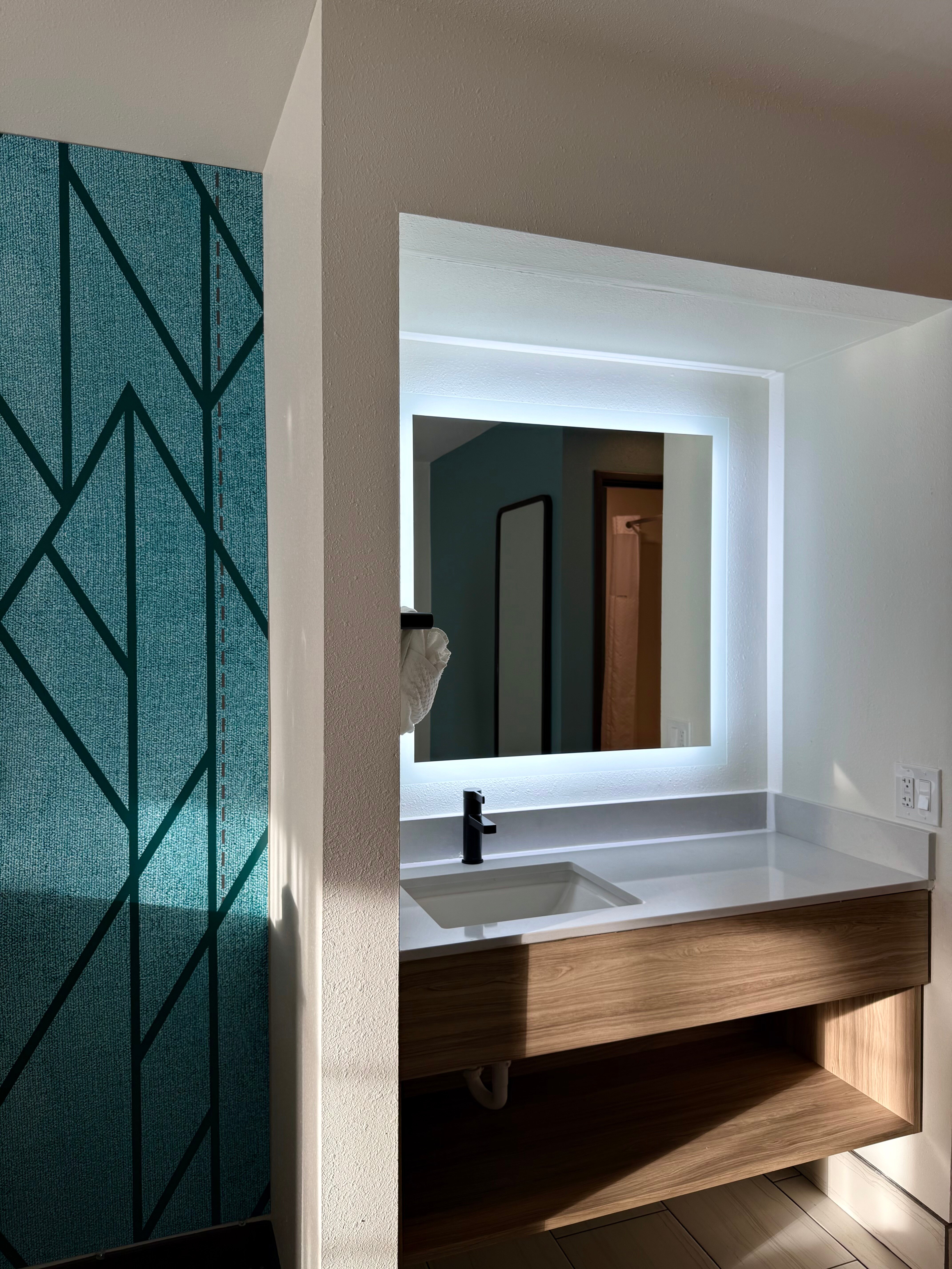 Sleep Inn & Suites-浴室