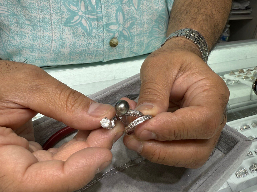 J.N. Jewelers-马霍必去景点