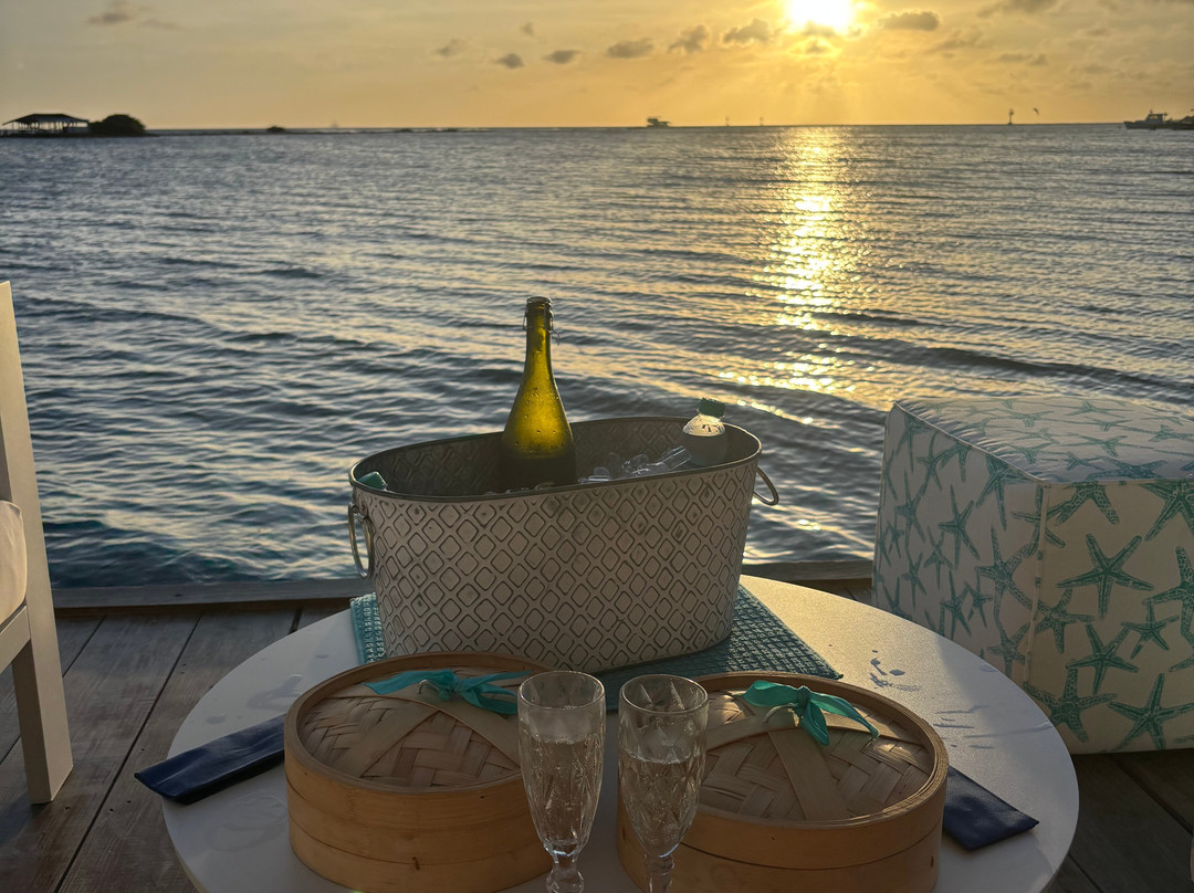 Serene Floating Massage-萨瓦内塔必去景点