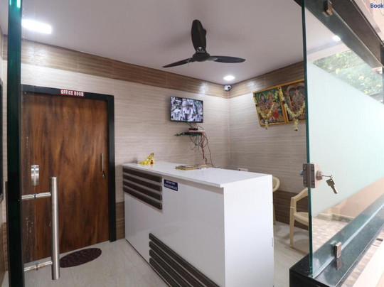 Hotel Vallabha Residensy