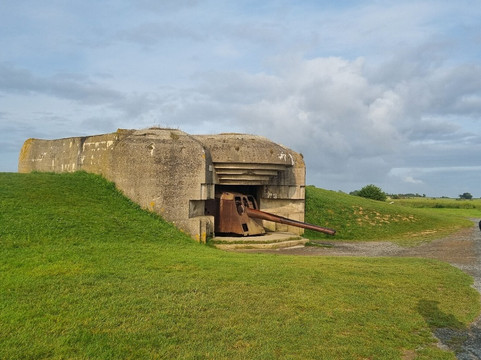 Normandy Sightseeing Tours-巴约必去景点