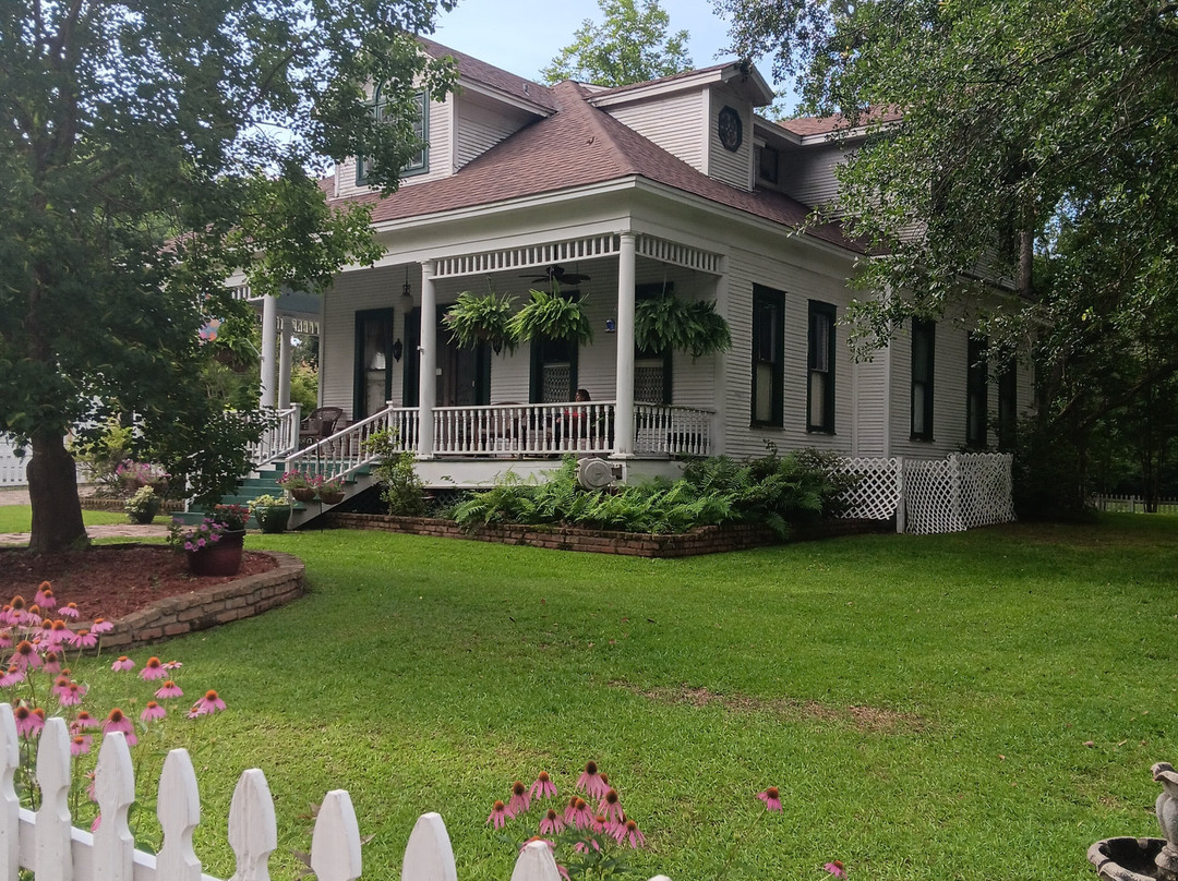 White Oak Manor Bed and Breakfast主图