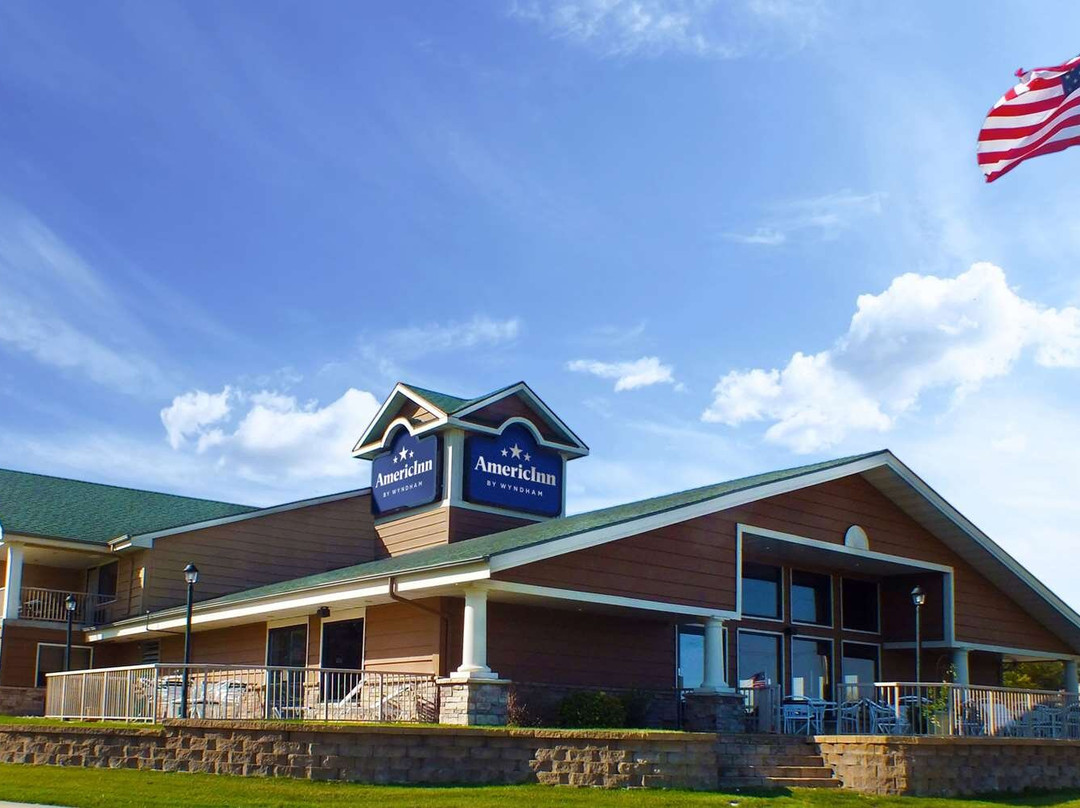 Spirit Lake酒店住宿-AmericInn by Wyndham Okoboji