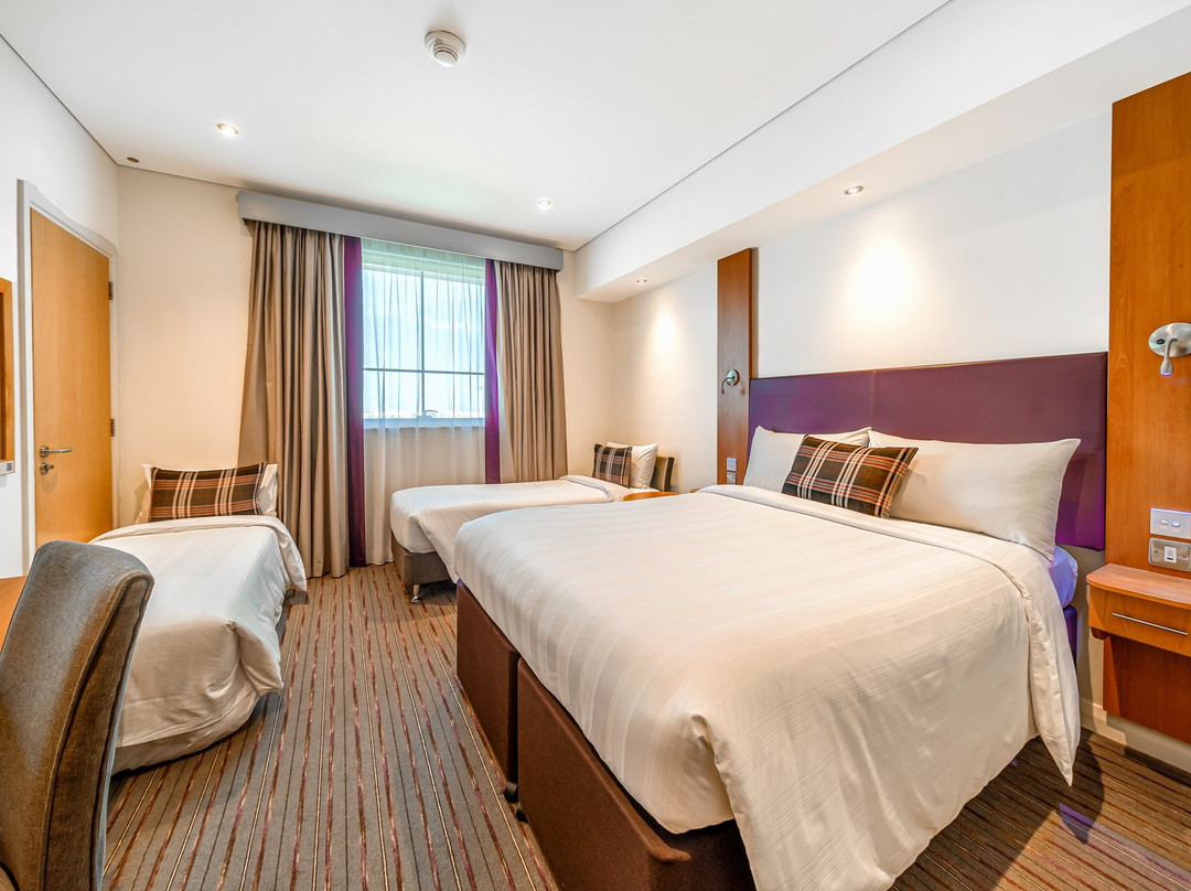 迪拜矽谷绿洲普瑞米尔酒店主图