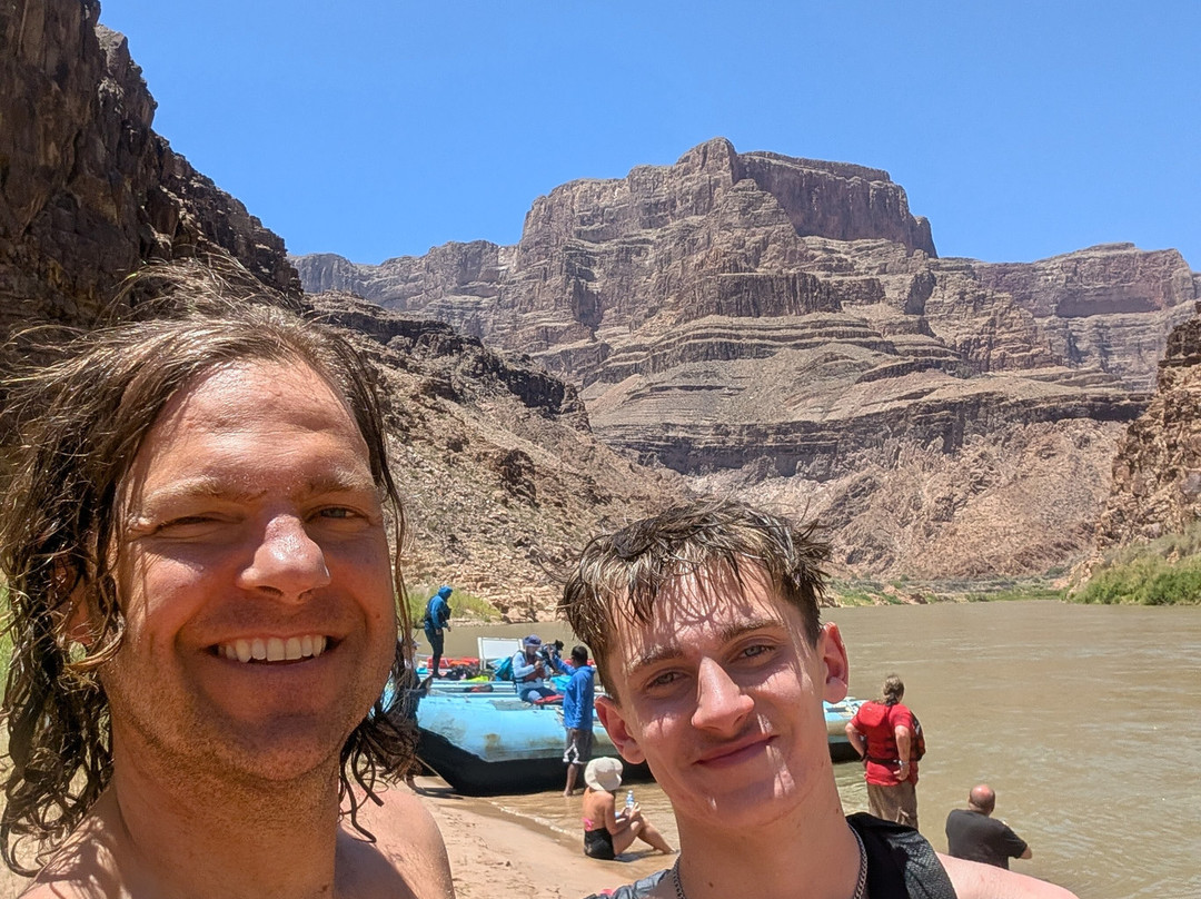 Rivers & Oceans Adventure Travel Experts-皮奇斯普林斯必去景点