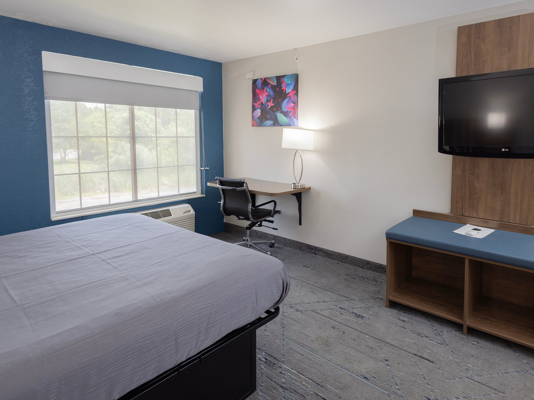 Hillsboro酒店住宿-Countryside Inn & Suites