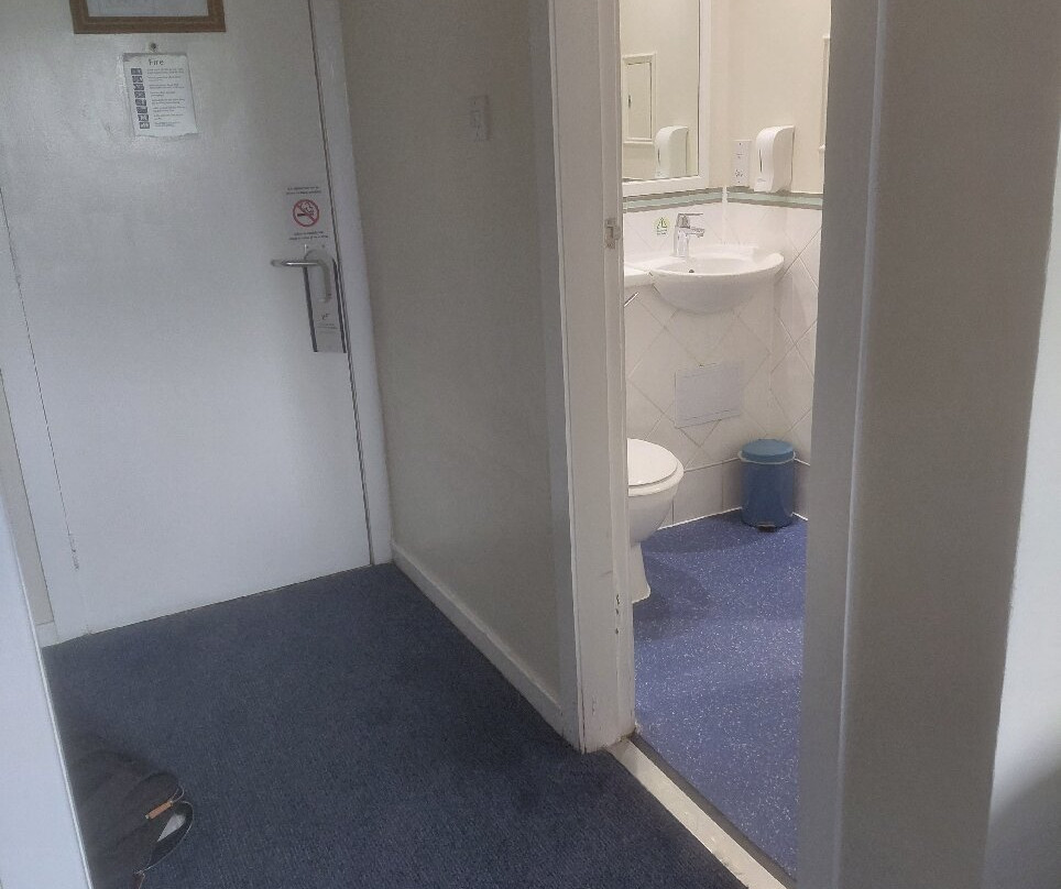 Travelodge Perth Central主图