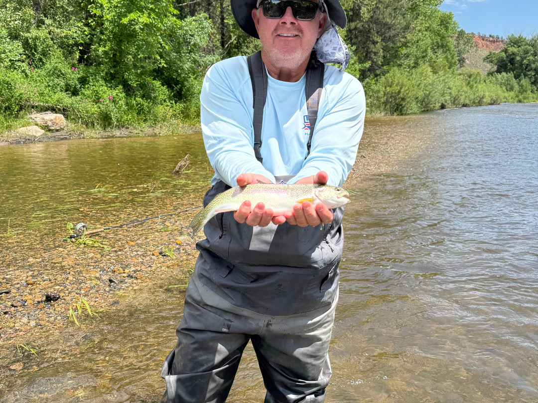 Kirks Flyshop & Mountain Adventures-埃斯蒂斯公园必去景点