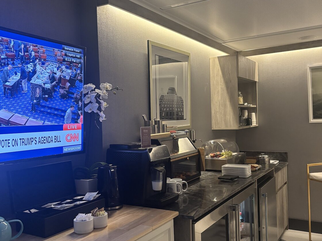 Exchange Hotel Vancouver主图