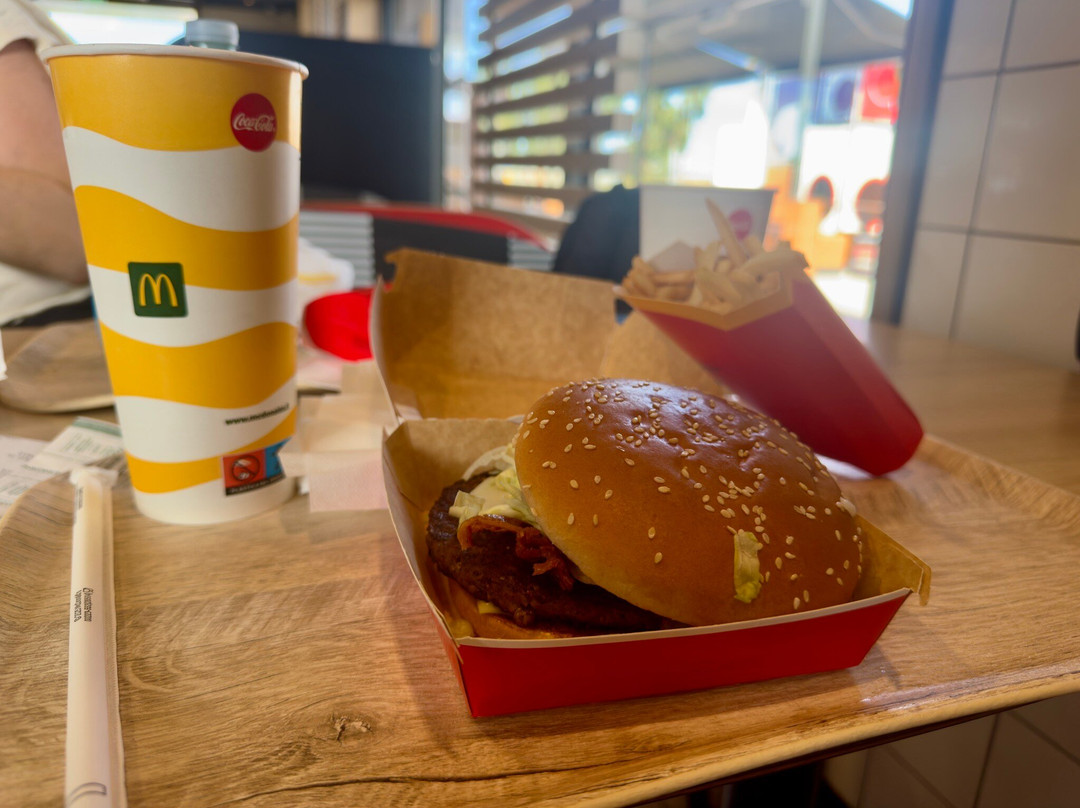 Mcdonald's Policoro