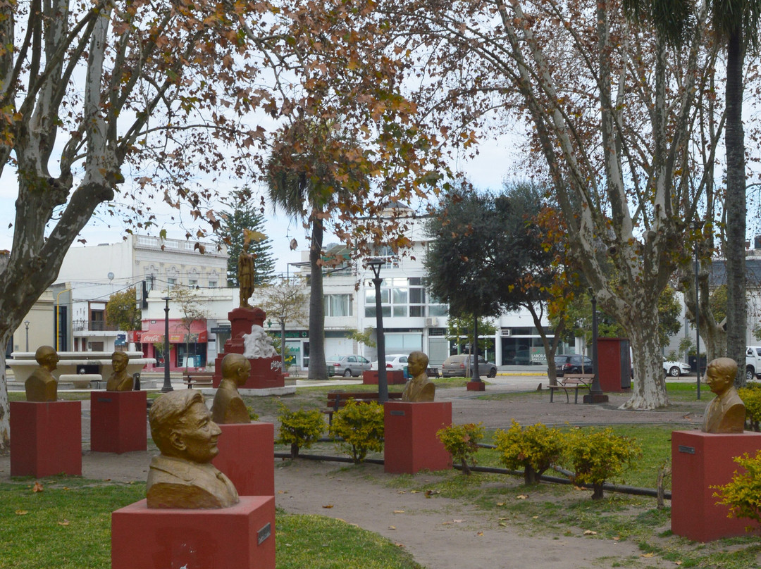 Plaza San Martin-瓜莱瓜伊丘必去景点