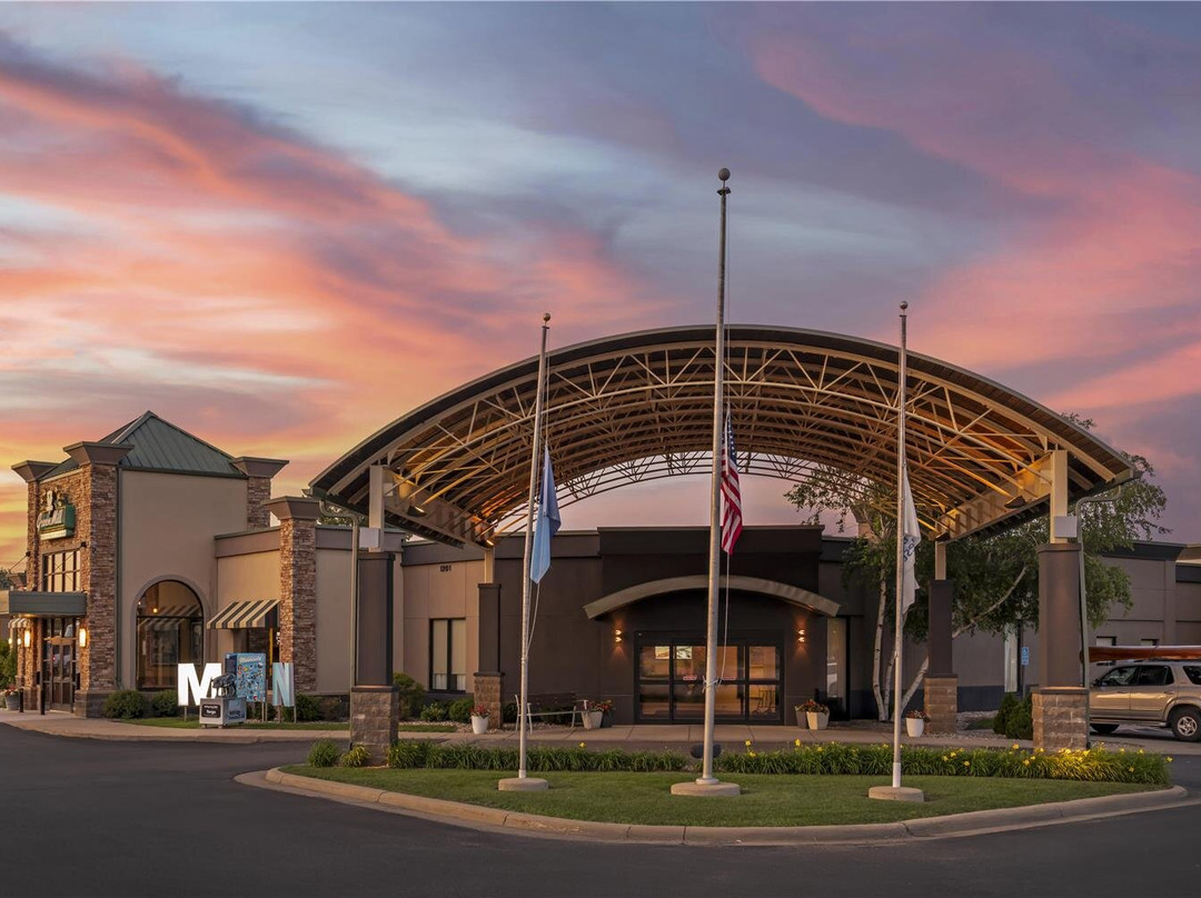 Lewisville酒店住宿-Best Western Fairmont