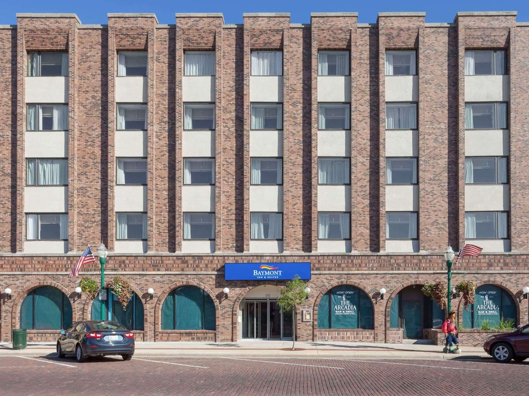 Baymont by Wyndham Delavan Near Lake Geneva