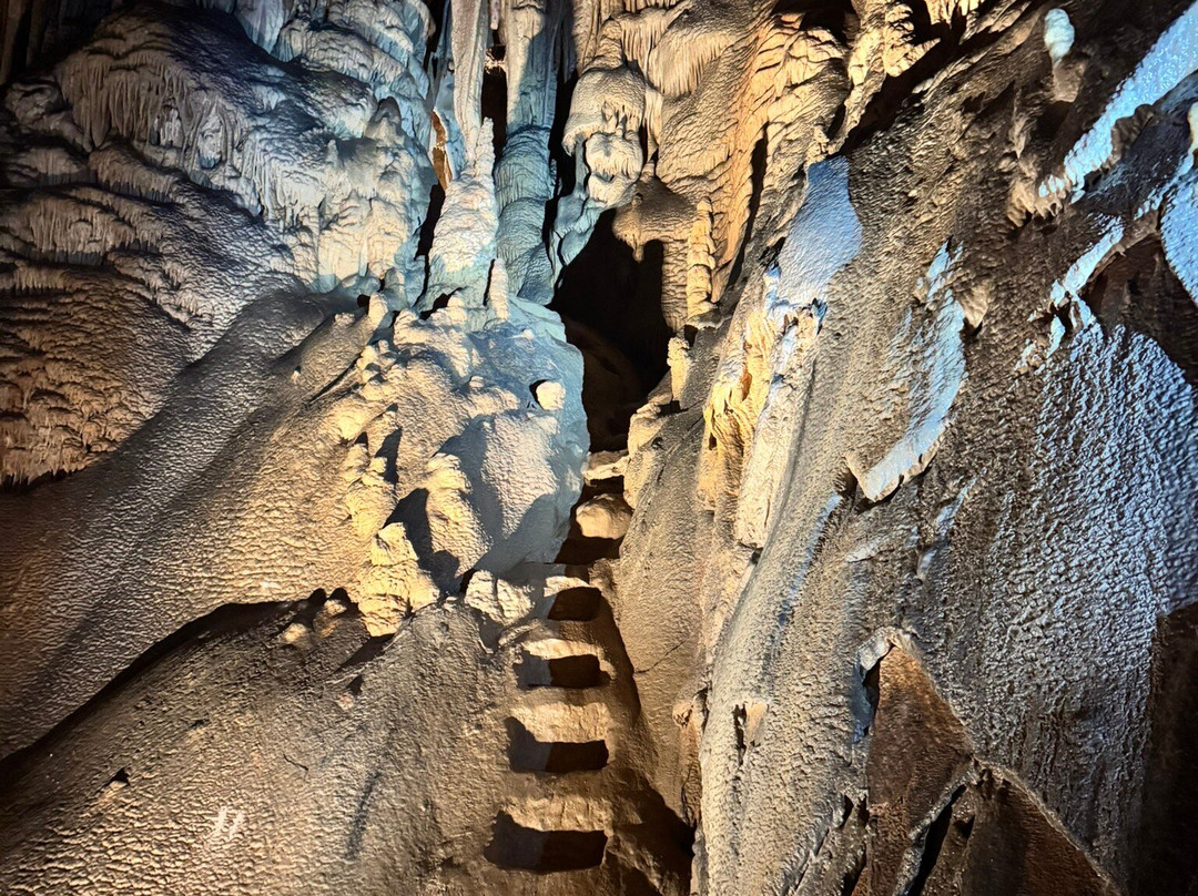 Cerovac Caves-Gracac必去景点