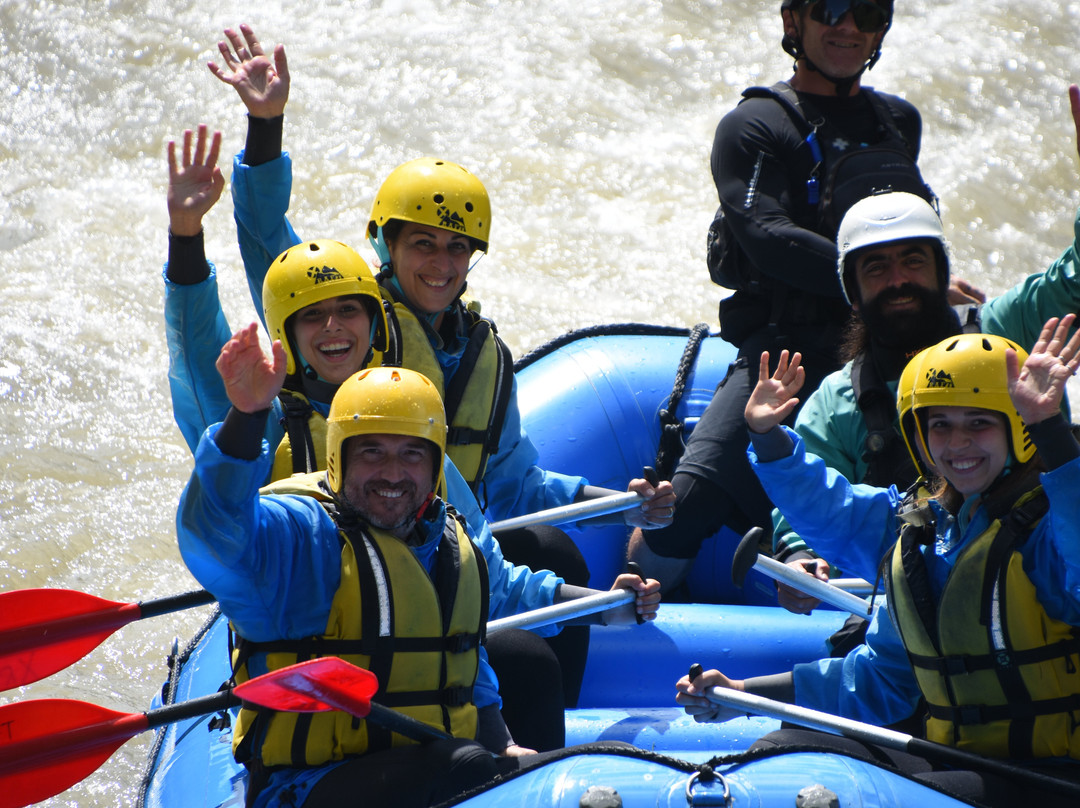 X Raft - Day Adventures-Mezzana必去景点