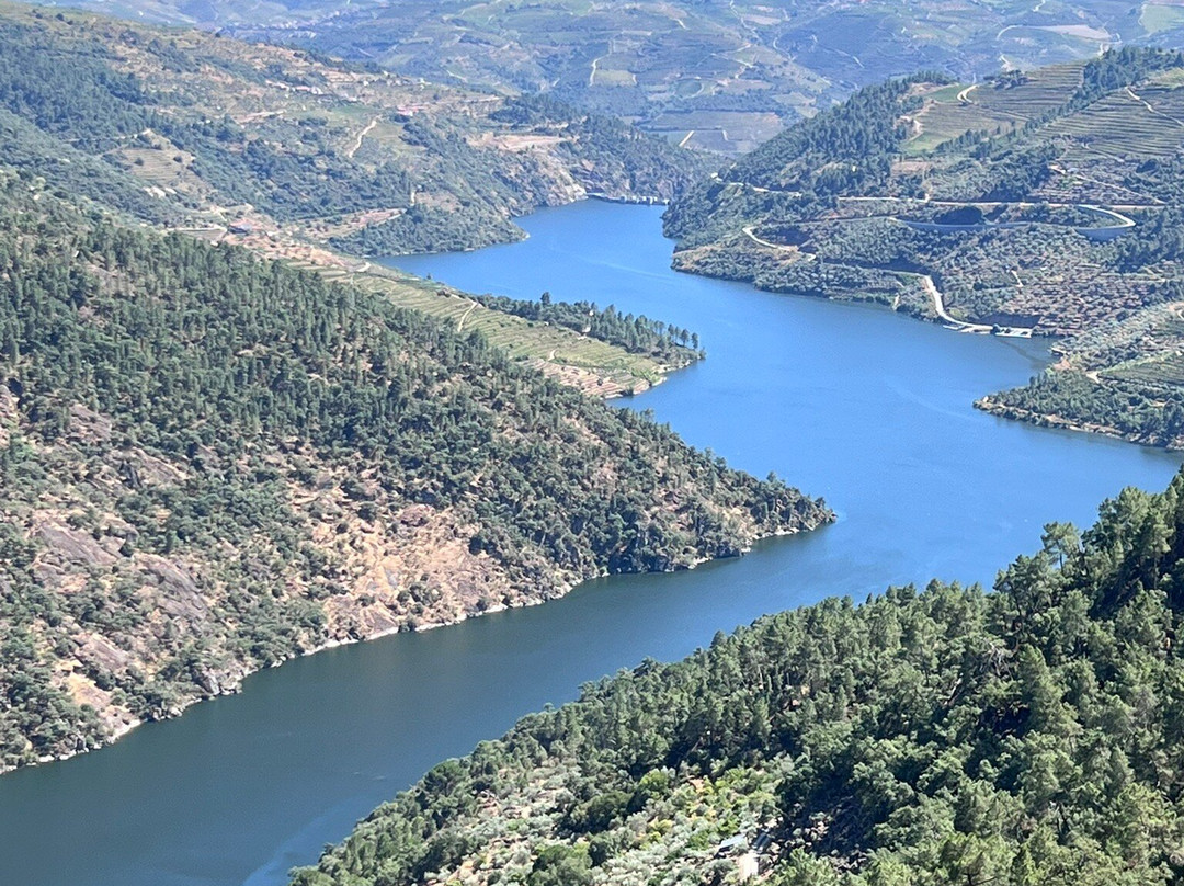 Miradouro Do Ujo-Alijo必去景点