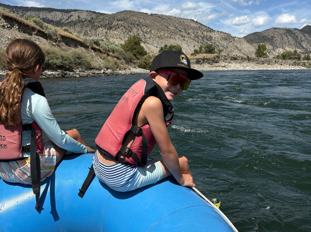 Flying Pig Adventure Company-加德纳必去景点