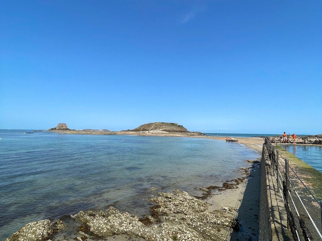 Plage de Bon-Secours-圣马洛必去景点