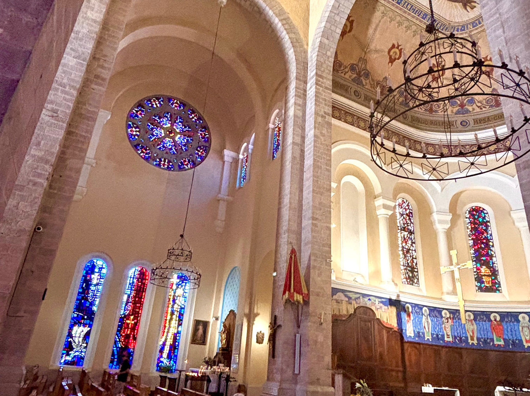 Basilique Notre-Dame de la Victoire-Saint-Raphael必去景点
