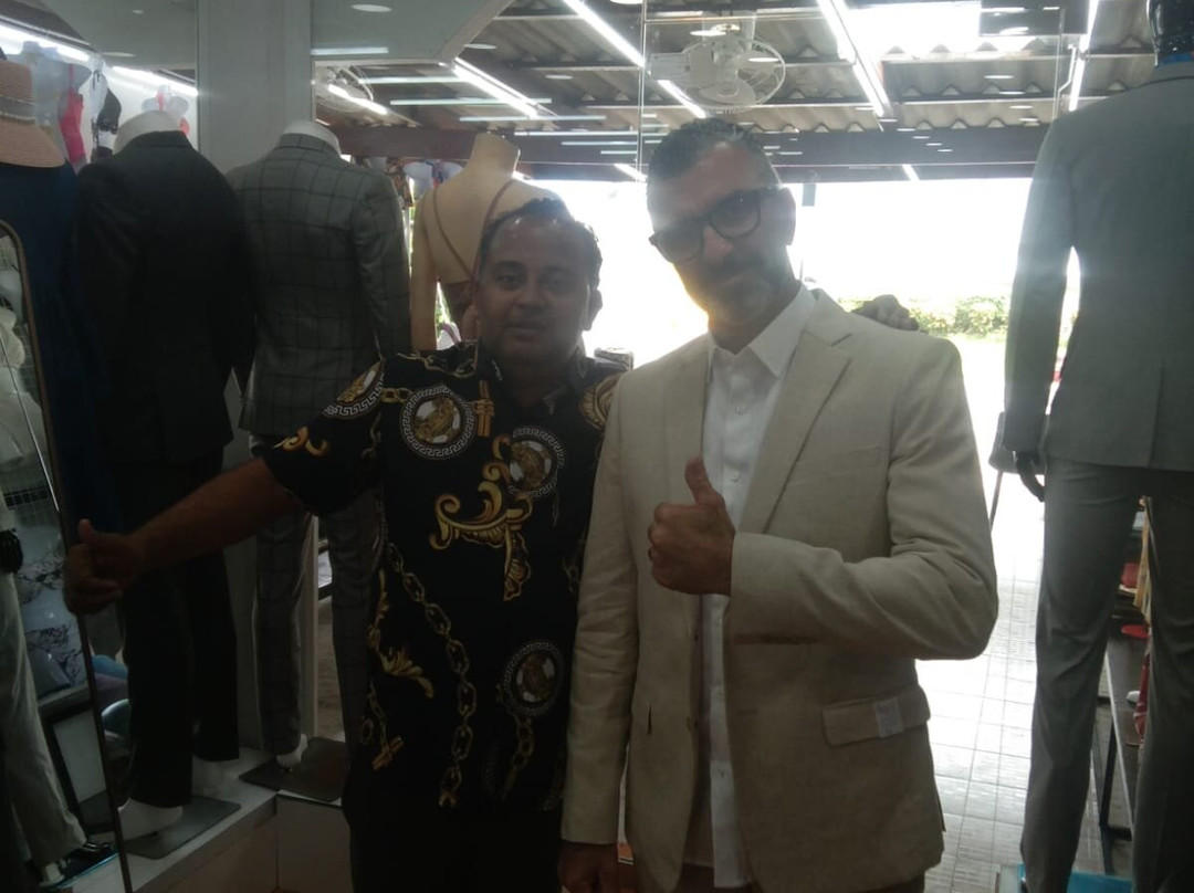 Raj's Collection-芭东海滩必去景点