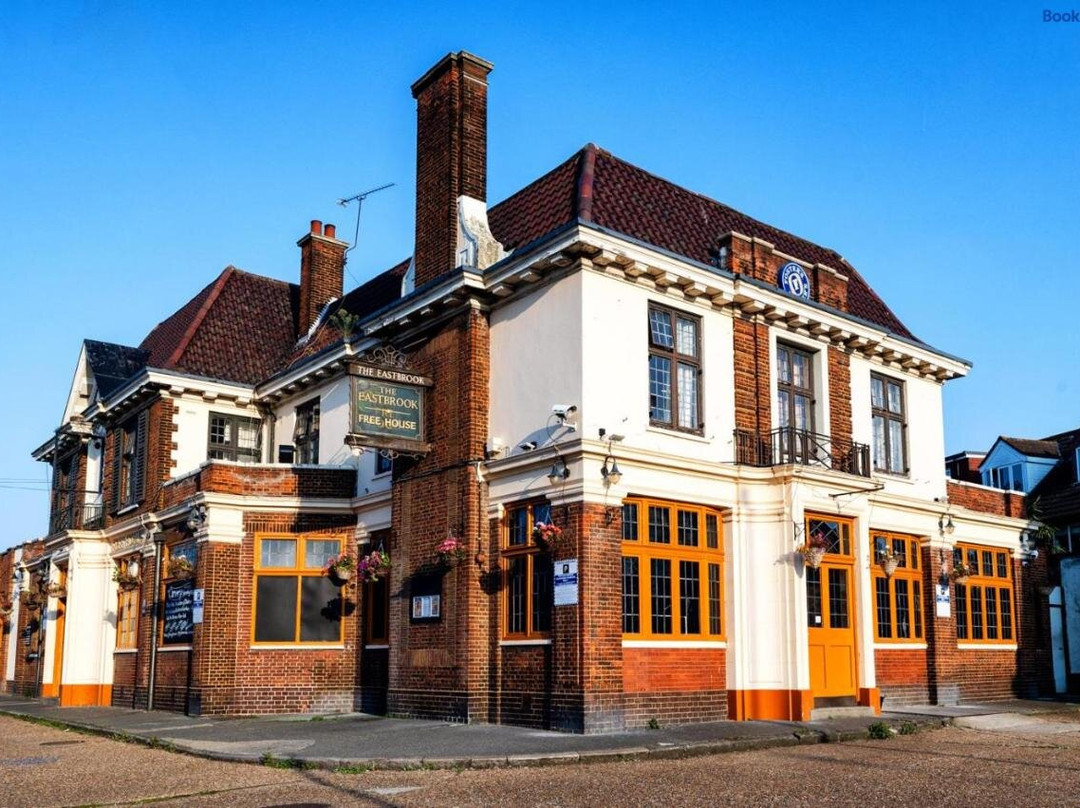 The Eastbrook Pub & Hotel