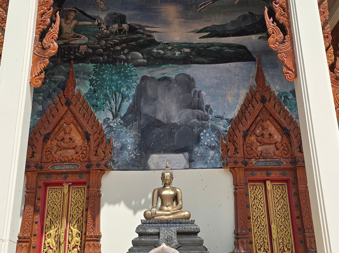 Wat Phra Narai Maharat-呵叻必去景点