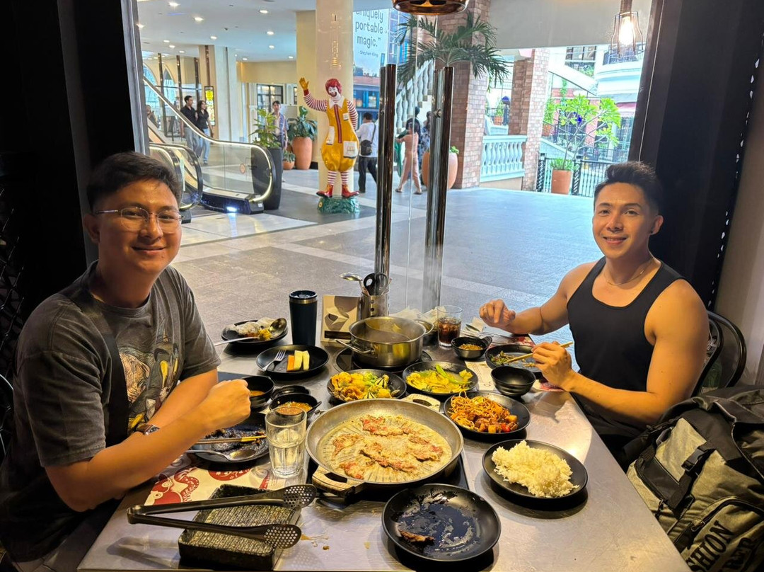 Tong Yang Venice McKinley