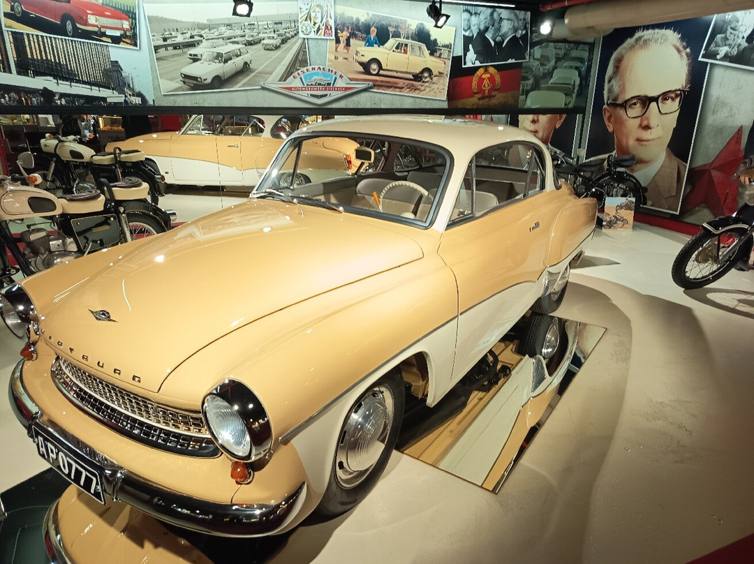 The Retro Museum In Varna-瓦尔纳必去景点