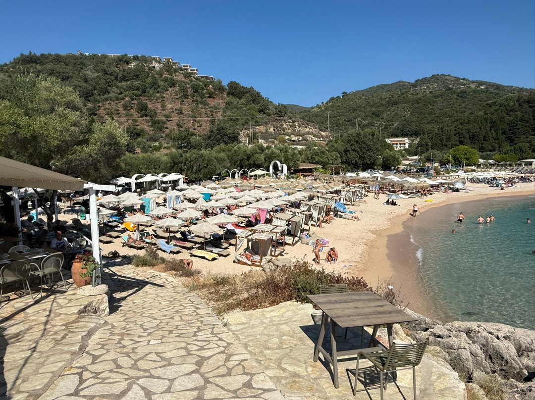 Oliva Beach Bar-Seafood Restaurant