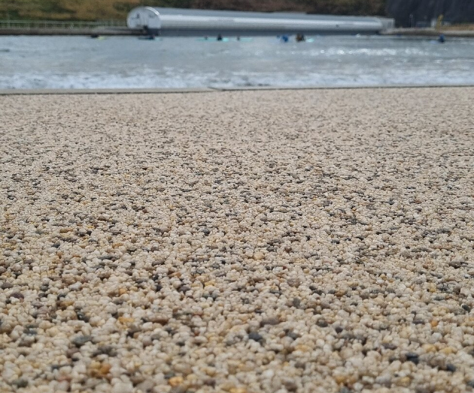Lost Shore Surf Resort-Ratho必去景点