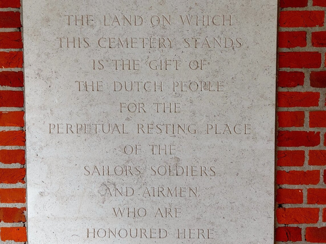 Overloon War Cemetery-Overloon必去景点