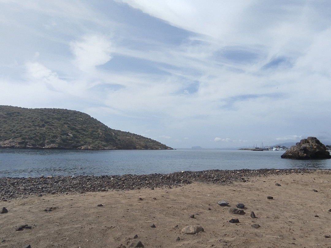Playa de la Isla-穆尔西亚马萨龙港必去景点